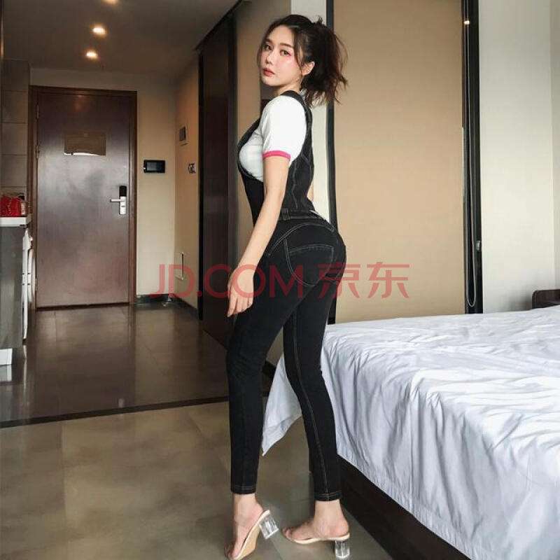 自杀未遂的小女孩，差点被送入精神病医院